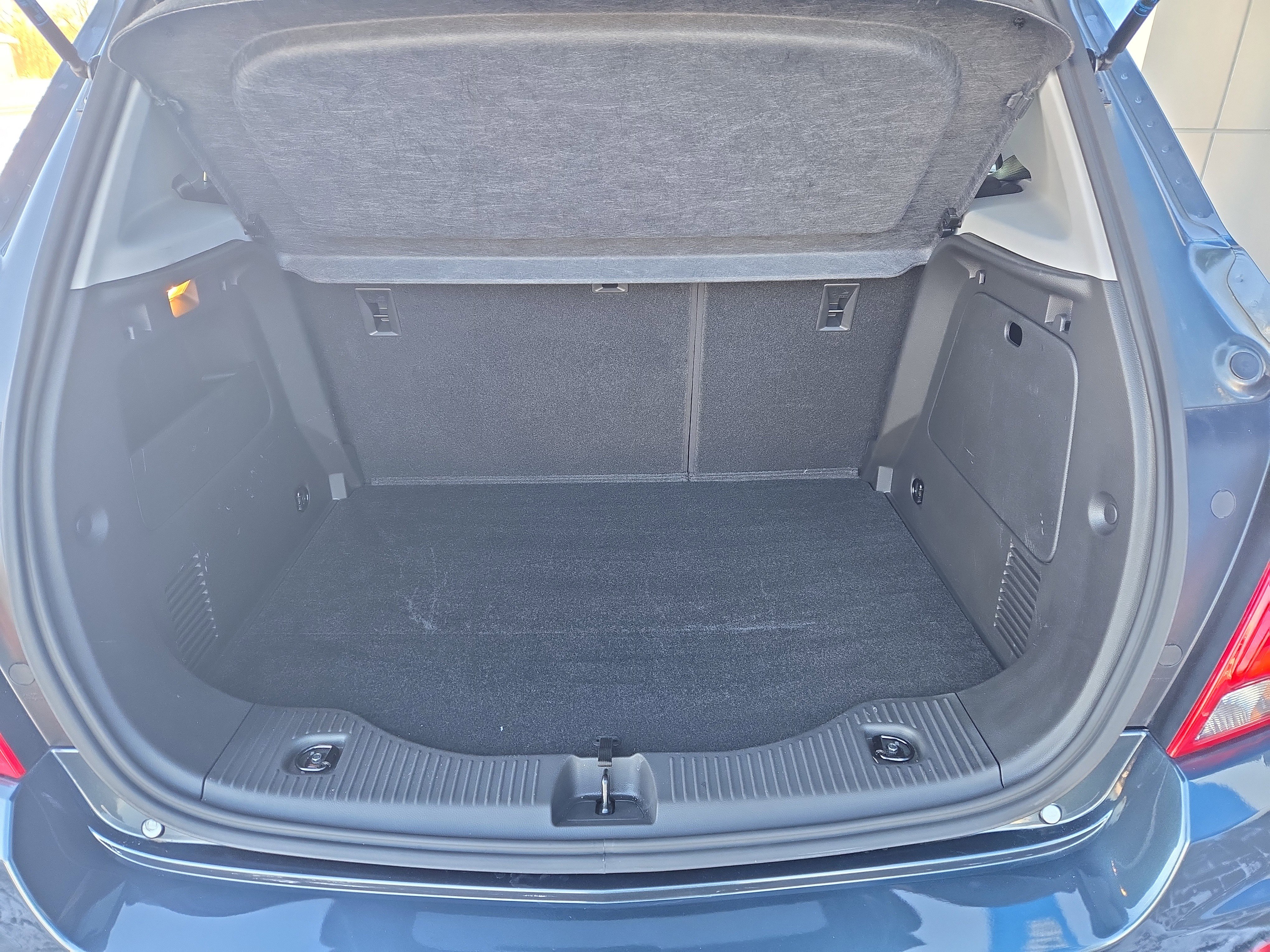 Certified 2022 Chevrolet Trax LT w/ LT Convenience Package image 20