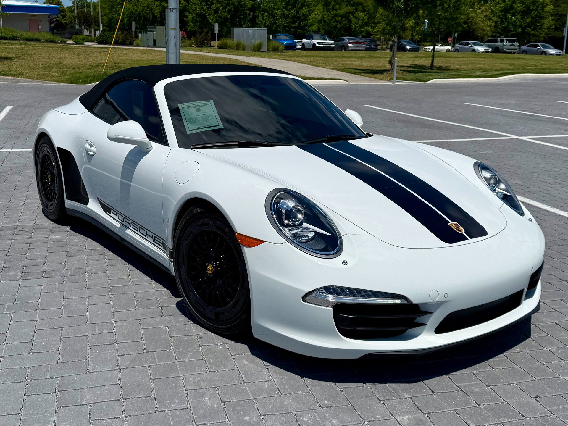 Used 2014 Porsche 911 Carrera 4 AWD/4WD image 15