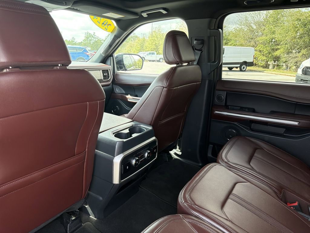 Used 2024 Ford Expedition Max Limited image 13