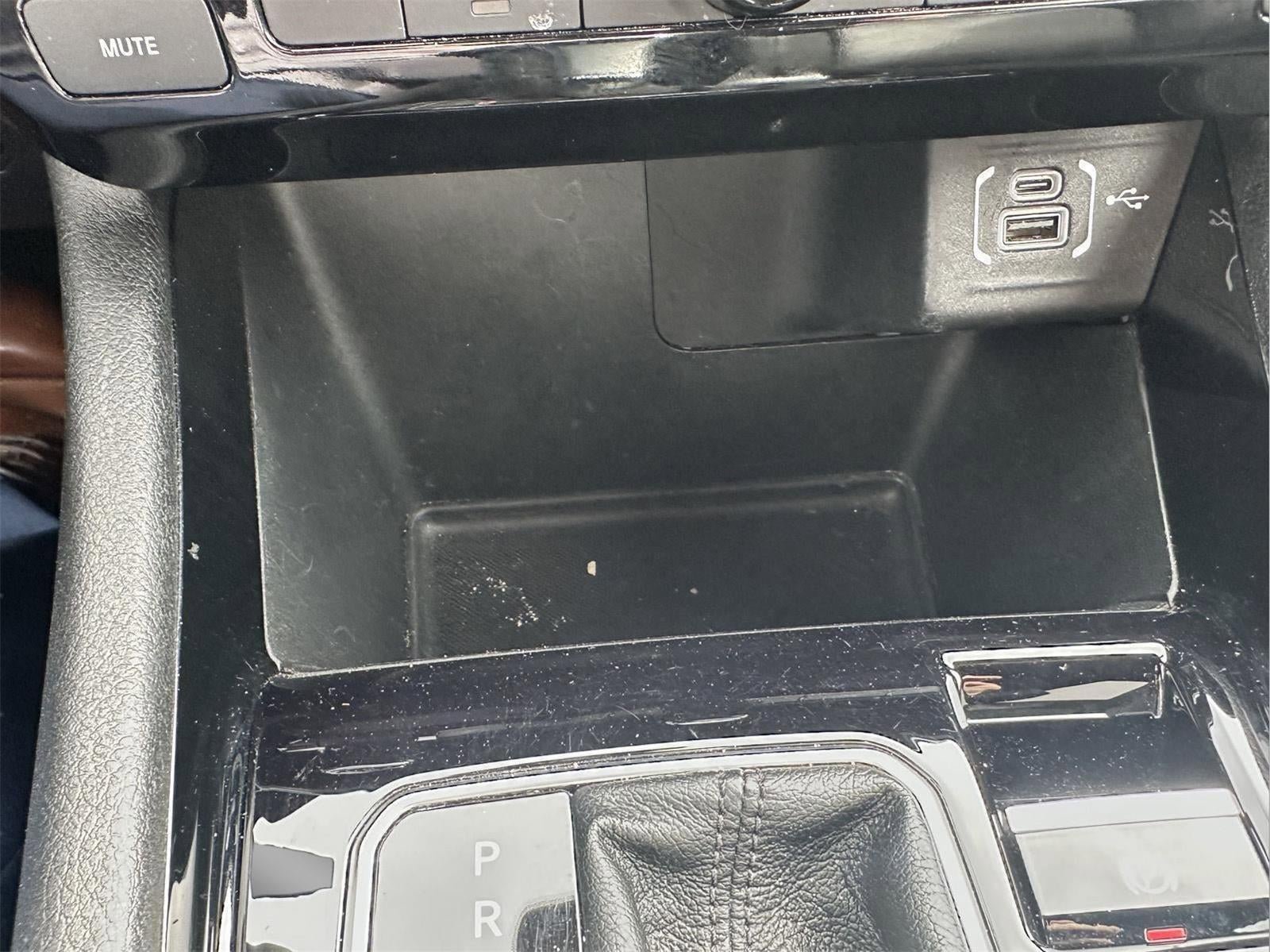 Used 2025 Jeep Compass Limited image 25