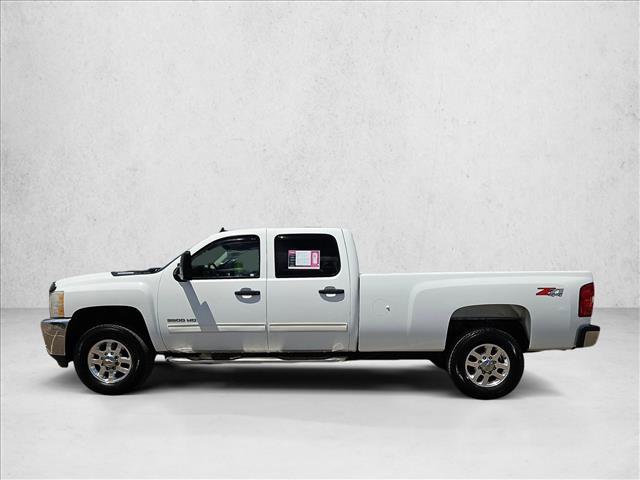 Used 2013 Chevrolet Silverado 3500 LT w/ Interior Plus Package AWD/4WD image 9