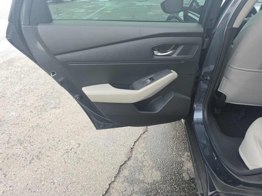 Used 2017 Honda CR-V EX image 24