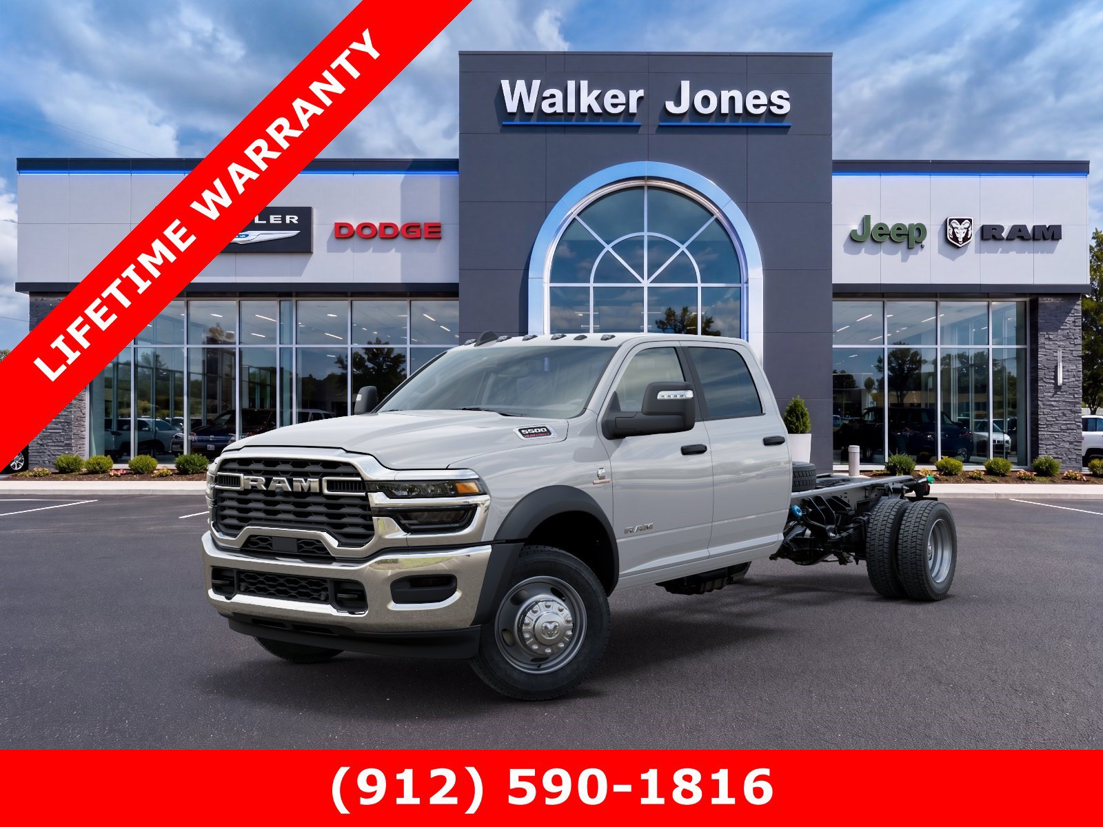 New 2026 RAM 5500 4x4 Crew Cab
