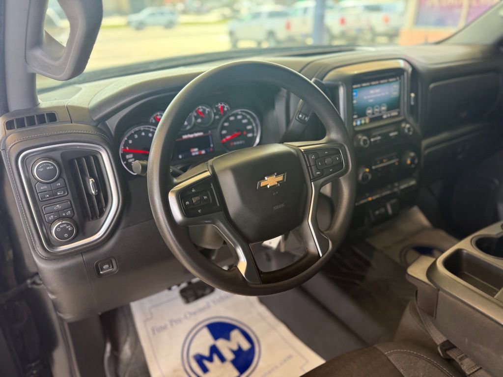 Used 2020 Chevrolet Silverado 1500 LT w/ LT Value Package image 16