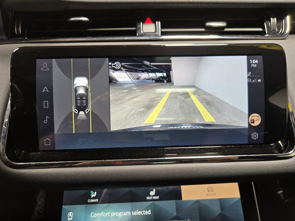 Used 2023 Land Rover Range Rover Evoque R-Dynamic SE image 27