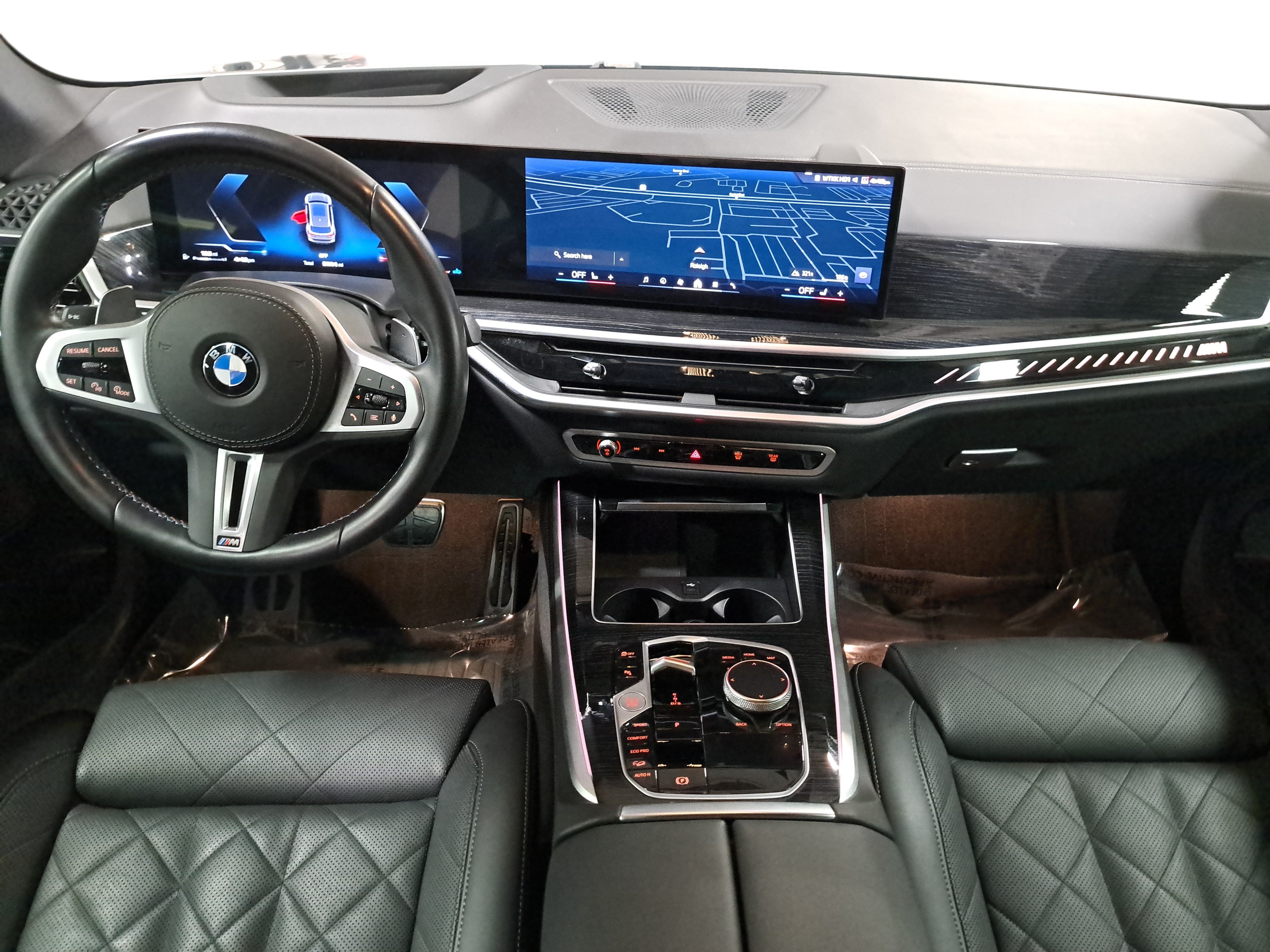 Used 2024 BMW X5 M60i w/ Parking Assistance Package AWD/4WD image 9