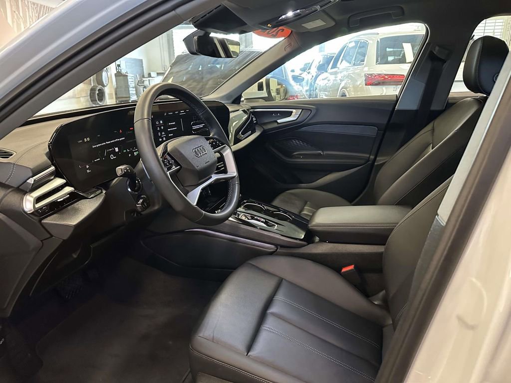 Used 2025 Audi A5 2.0T Premium w/ Convenience Package AWD/4WD image 15