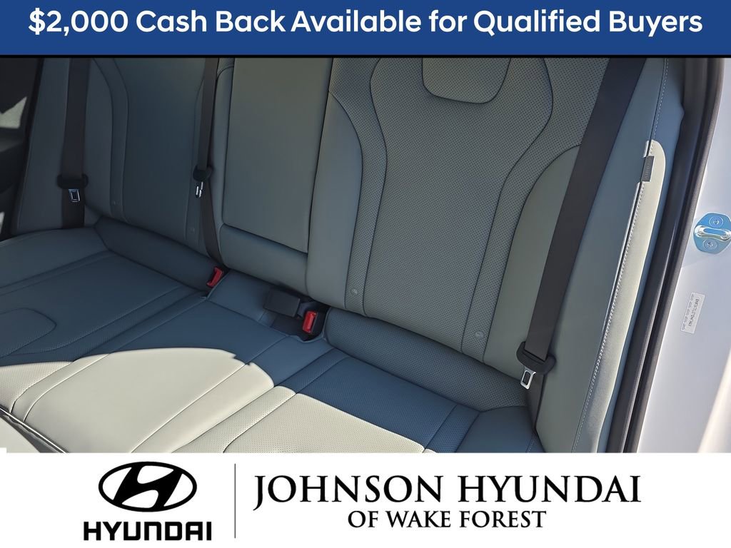 New 2026 Hyundai Elantra Limited image 22