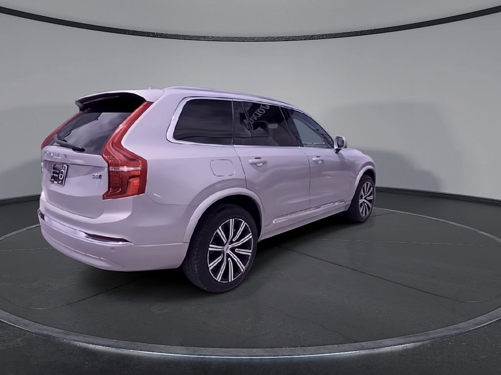 Certified 2025 Volvo XC90 B5 Core AWD/4WD image 8