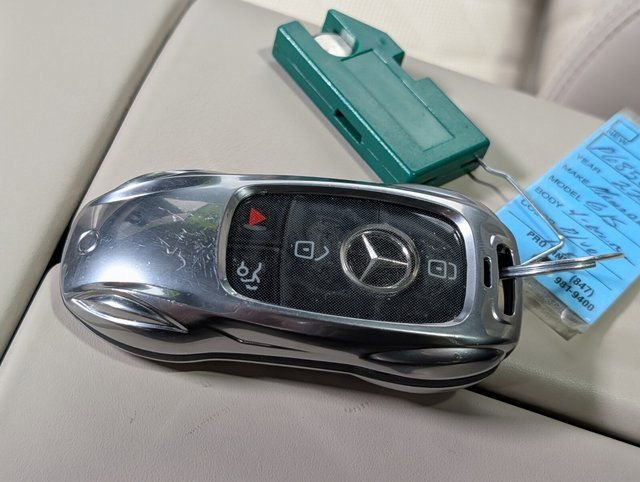 Used 2022 Mercedes-Benz GLS 63 AMG 4MATIC image 35