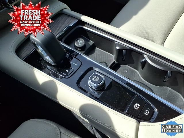 Used 2024 Volvo XC90 B6 Plus w/ Protection Package Premier image 11