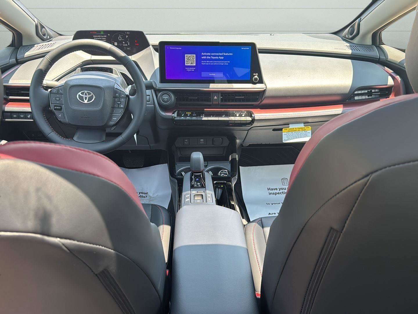 New 2025 Toyota Prius Plug-In Hybrid image 15