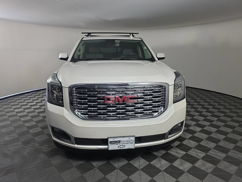 Used 2020 GMC Yukon Denali w/ Denali Premium Package AWD/4WD image 8