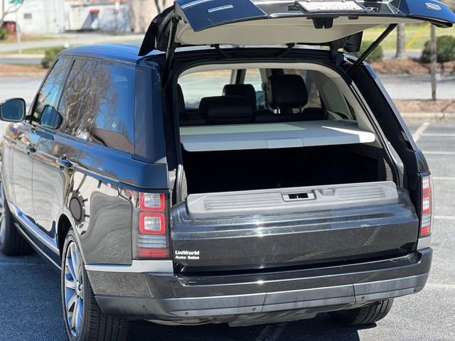 Used 2017 Land Rover Range Rover HSE image 44