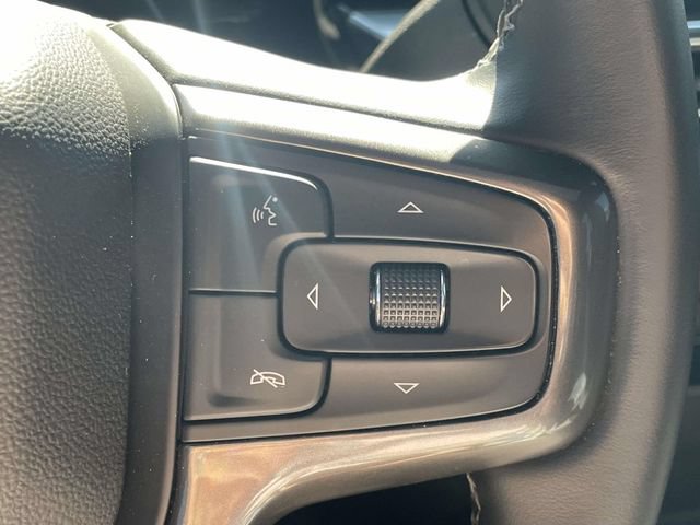 Used 2025 Chevrolet Silverado 3500 High Country w/ Technology Package AWD/4WD image 24