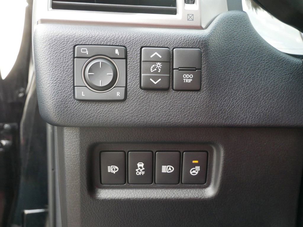 Certified 2023 Lexus GX 460 Premium w/ Premium Package image 19