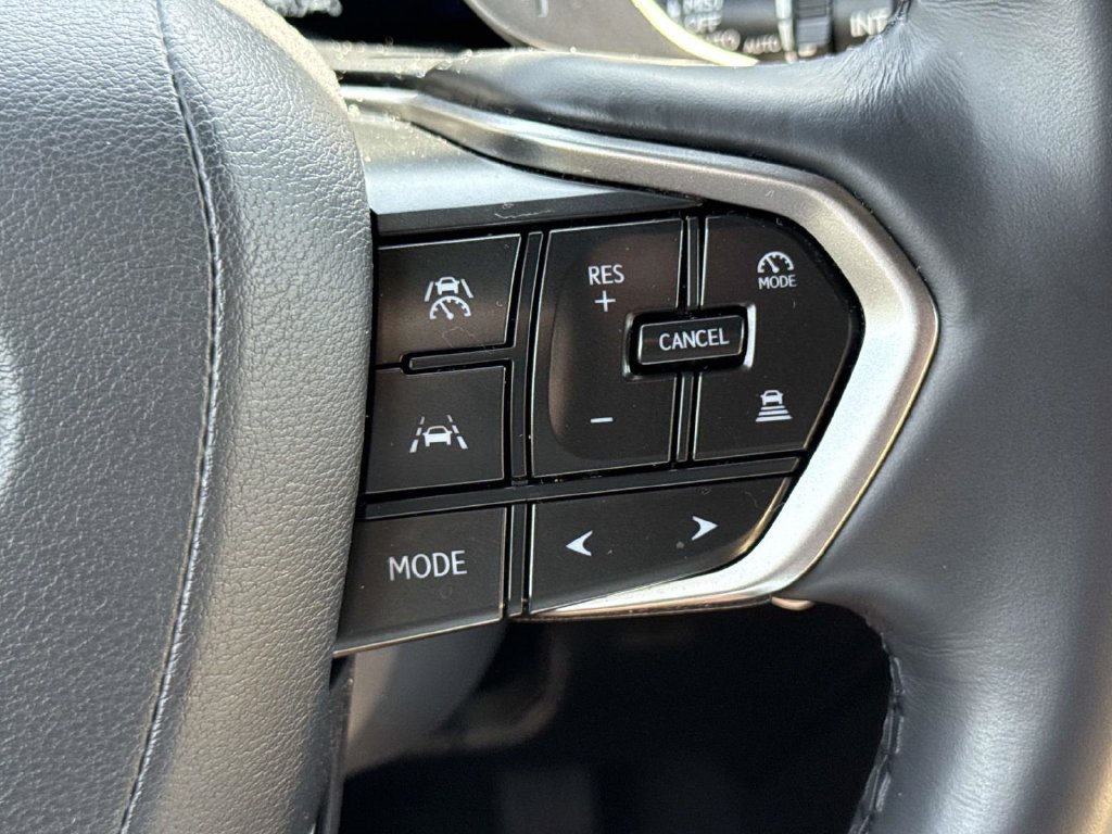 Used 2024 Lexus GX 550 w/ Accessory Package (2T) AWD/4WD image 36