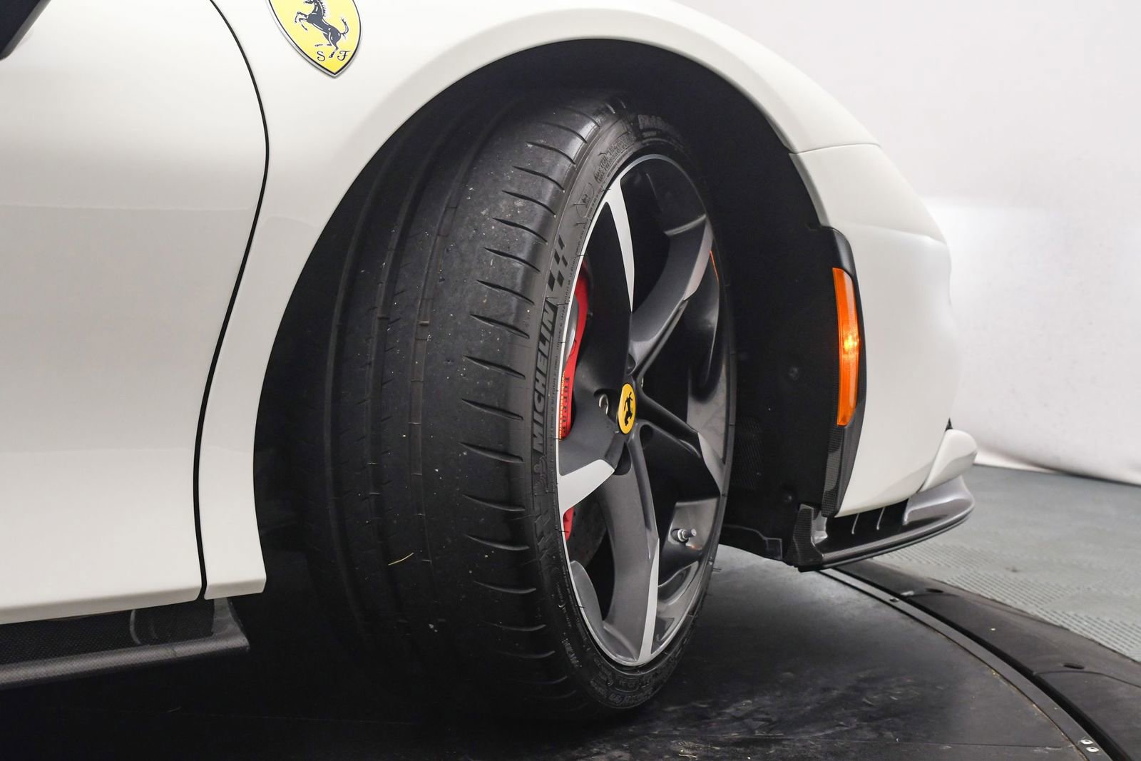 Used 2023 Ferrari SF90 Spider Bianco Avus image 36