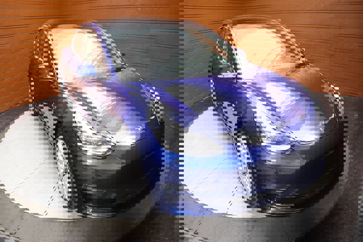 Used 2020 Tesla Model 3 Long Range image 70