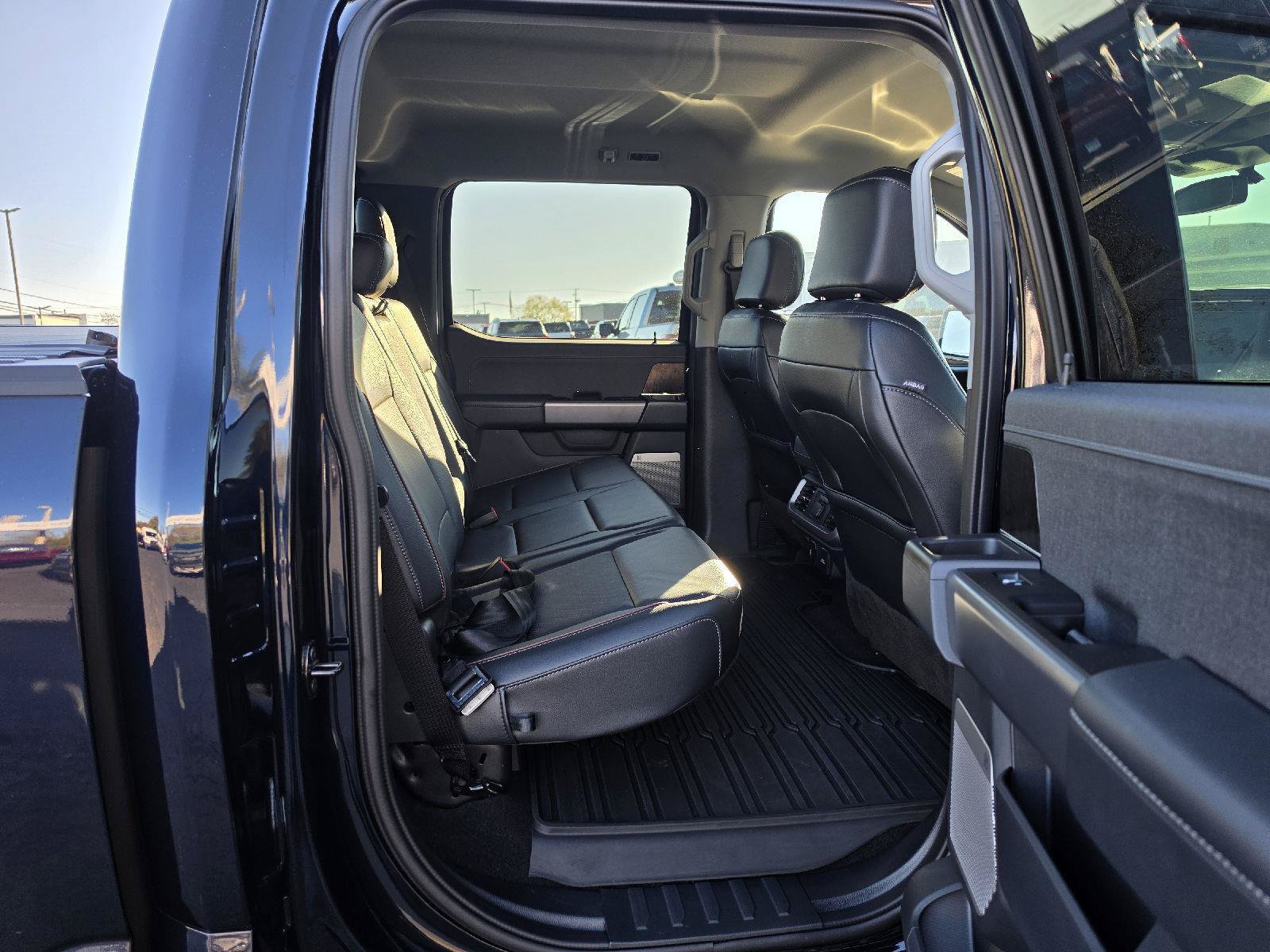 Used 2023 Ford F150 Lariat w/ Equipment Group 502A High AWD/4WD image 8