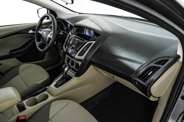 Used 2012 Ford Focus SE image 10