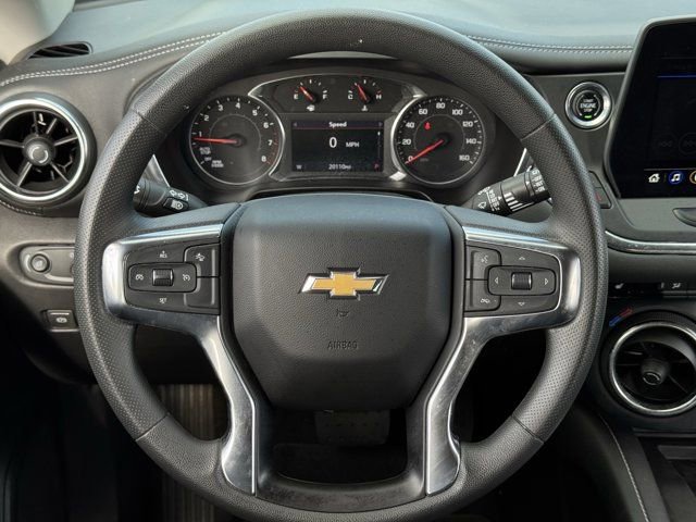 Used 2024 Chevrolet Blazer LT w/ Convenience Package FWD image 13