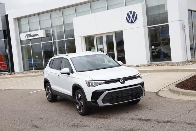 Used 2025 Volkswagen Taos SE AWD/4WD video 1