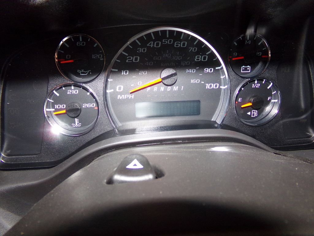 New 2025 GMC Savana 2500 w/ Driver Convenience Package image 15