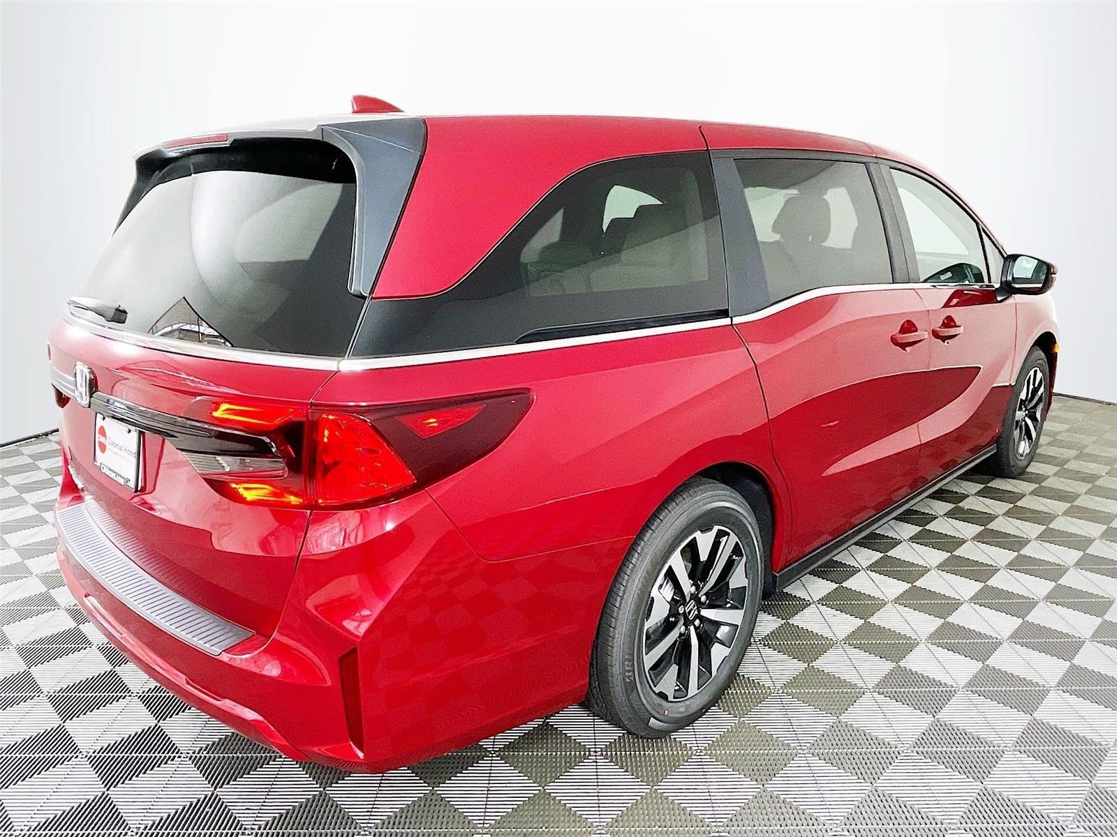 New 2026 Honda Odyssey EX-L image 8