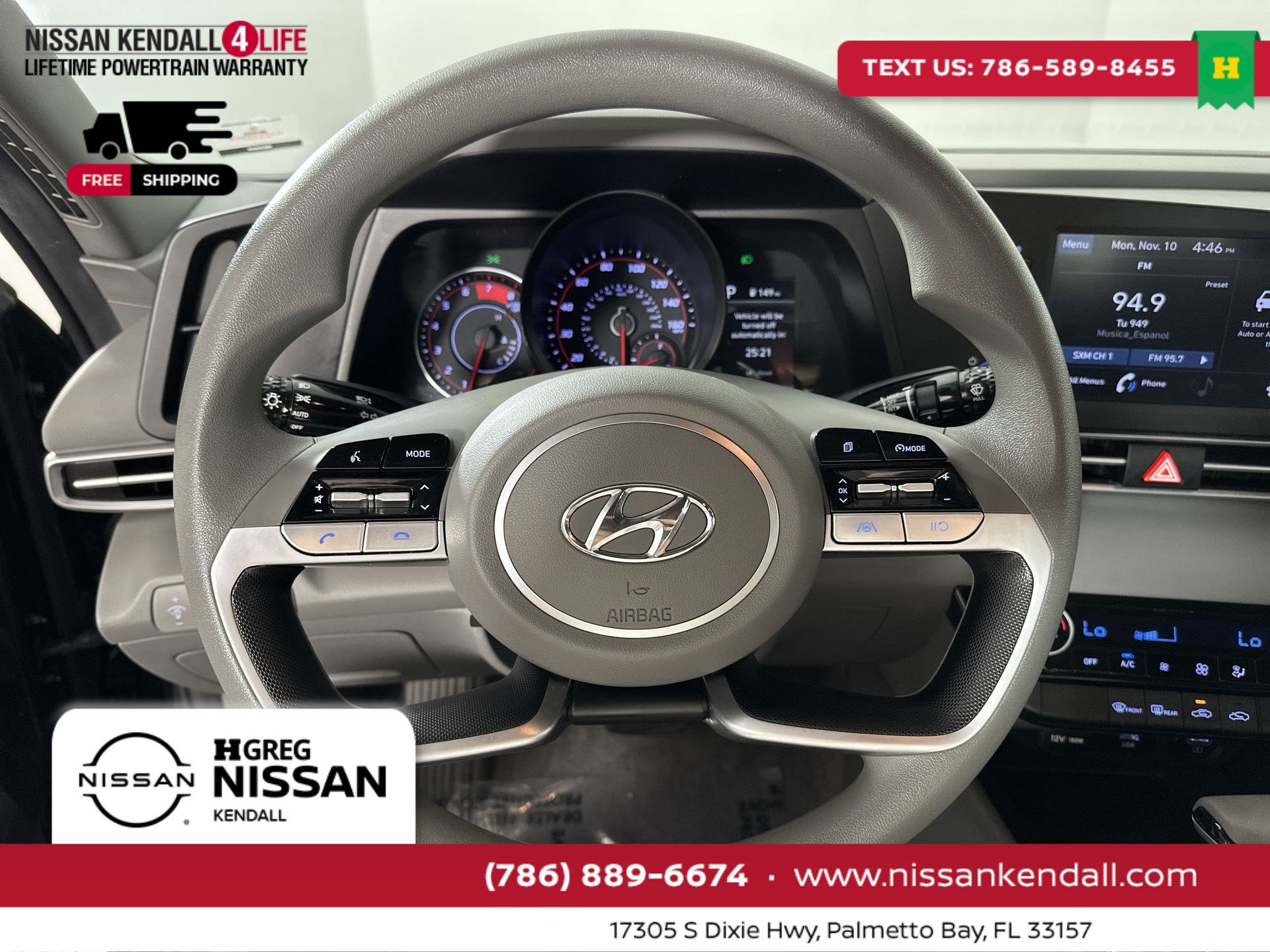 Used 2023 Hyundai Elantra SEL w/ Preferred Accessory Package image 18