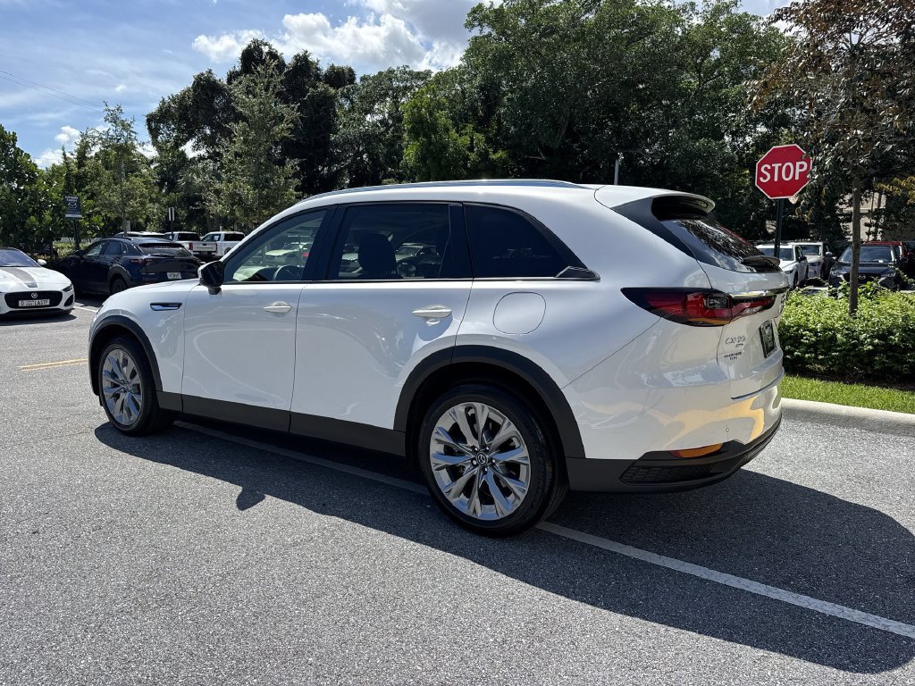 Certified 2026 MAZDA CX-90 3.3 Turbo w/ Preferred Package AWD/4WD image 12