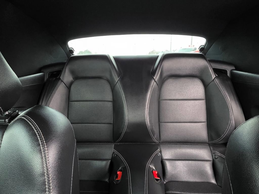 Used 2019 Ford Mustang Premium image 29