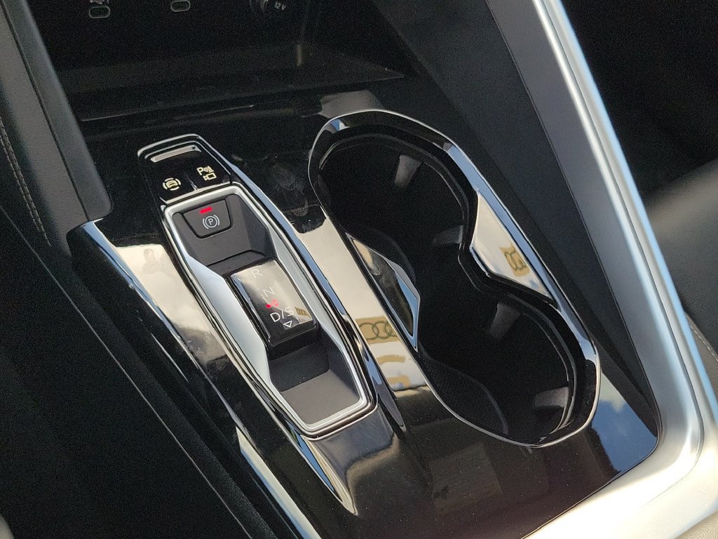 Certified 2025 Audi Q5 Premium Plus AWD/4WD image 15