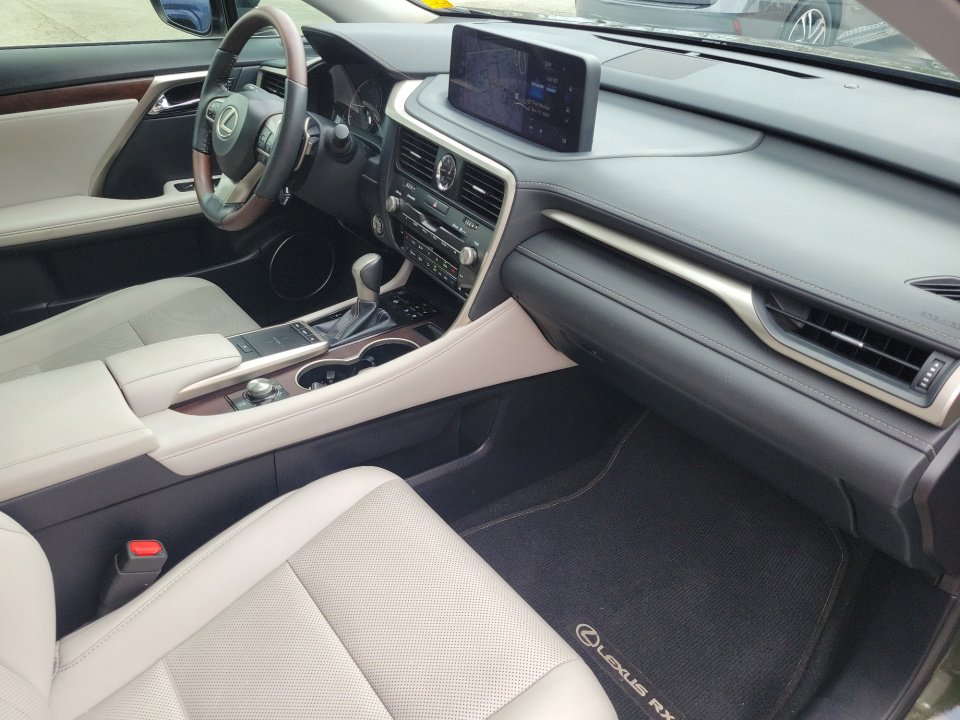 Used 2020 Lexus RX 350 w/ Premium Package image 32