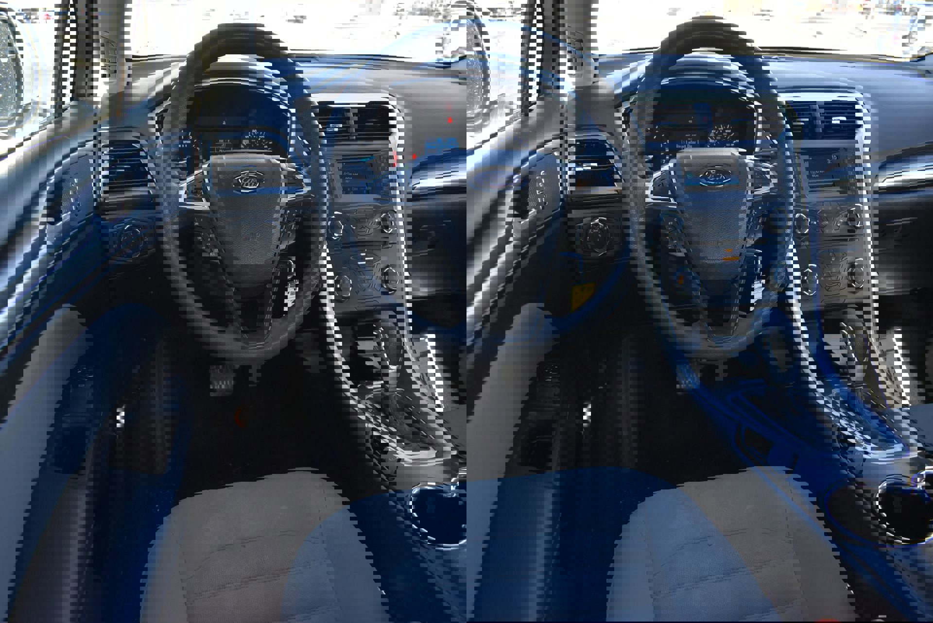 Used 2015 Ford Fusion S image 17