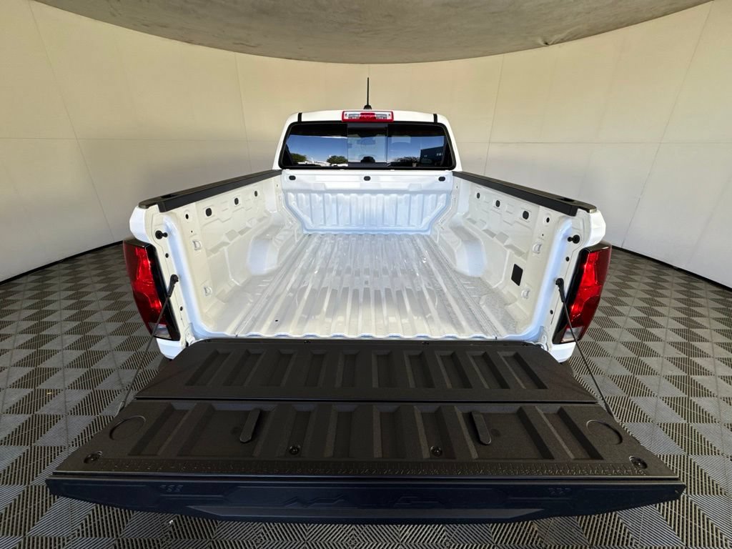 New 2026 Chevrolet Colorado W/T w/ WT Custom Package AWD/4WD image 33