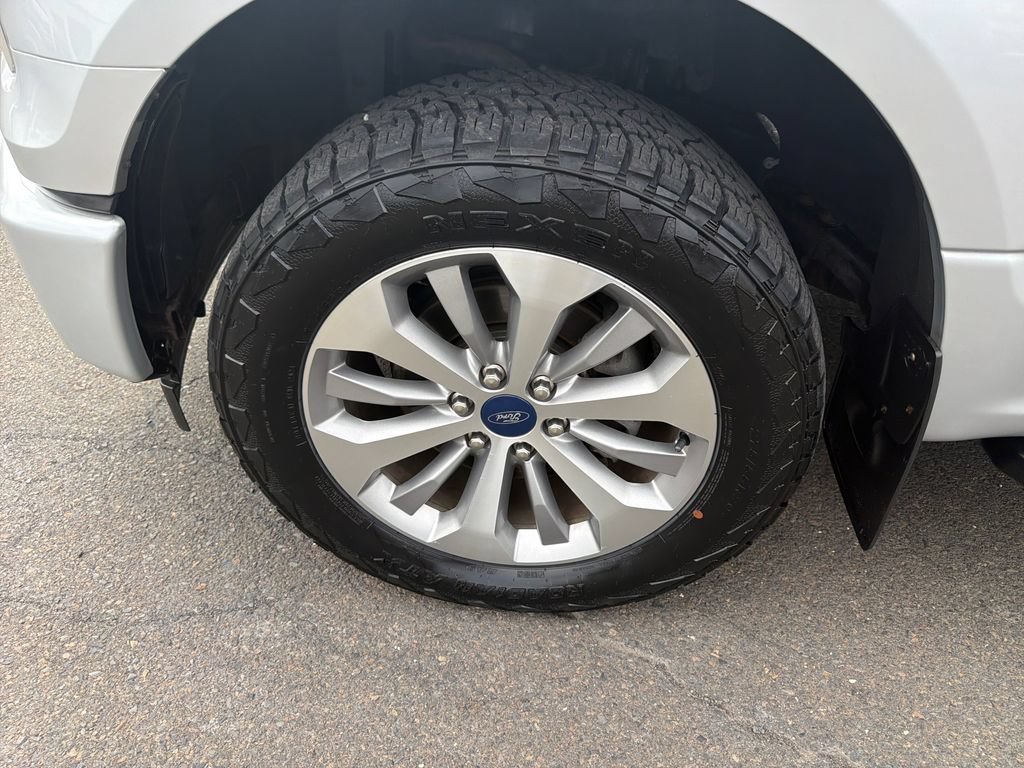 Used 2017 Ford F150 XL w/ Equipment Group 101A Mid AWD/4WD image 29