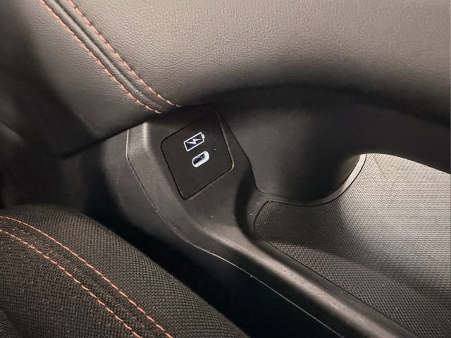 Used 2025 Honda HR-V Sport image 26