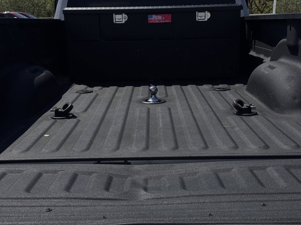 Used 2024 RAM 3500 Limited w/ Night Edition AWD/4WD image 33