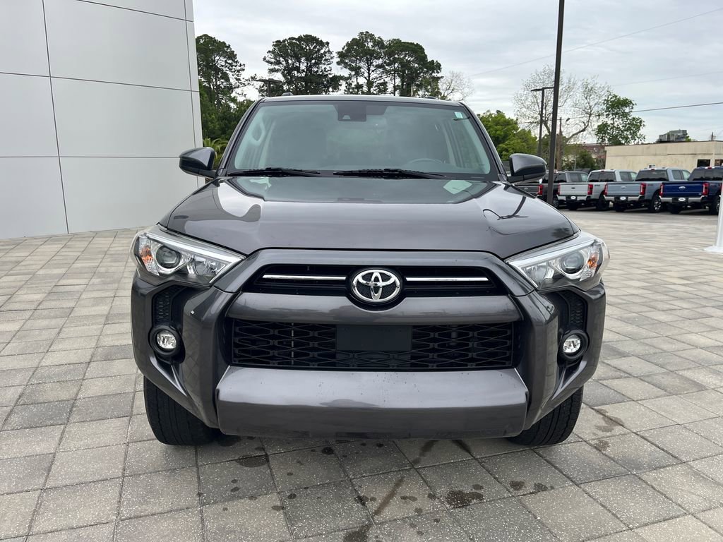 Used 2022 Toyota 4Runner SR5 image 9