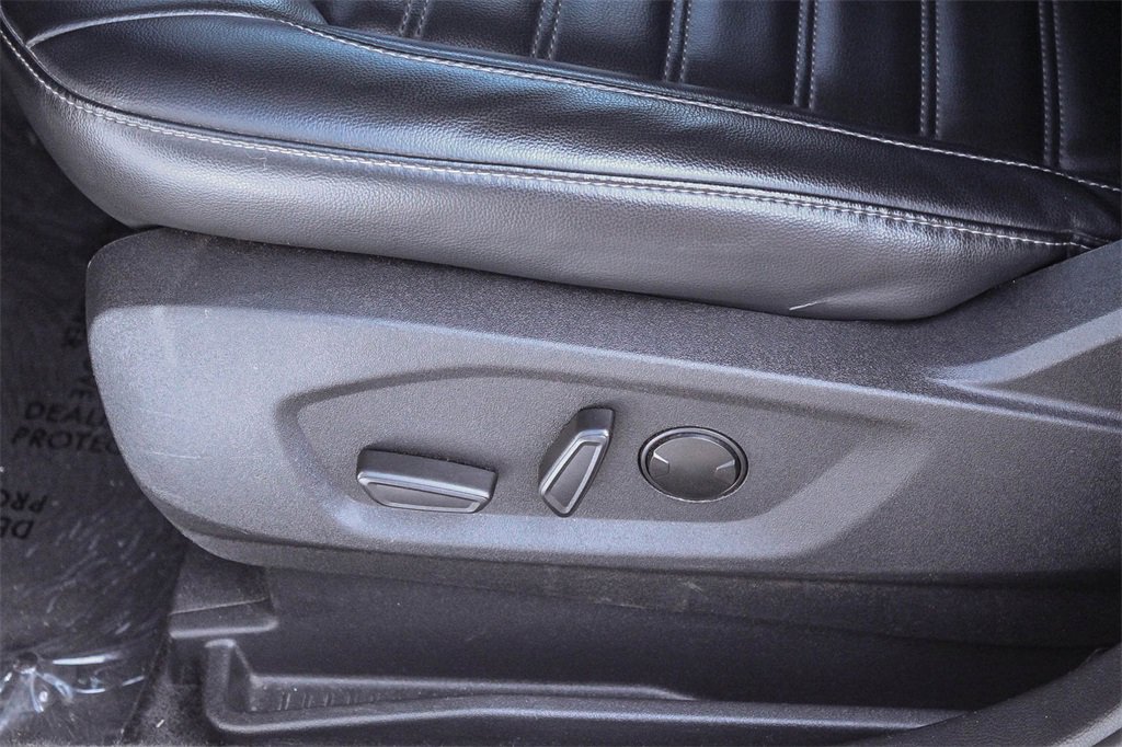 Used 2024 Ford Edge SEL image 27