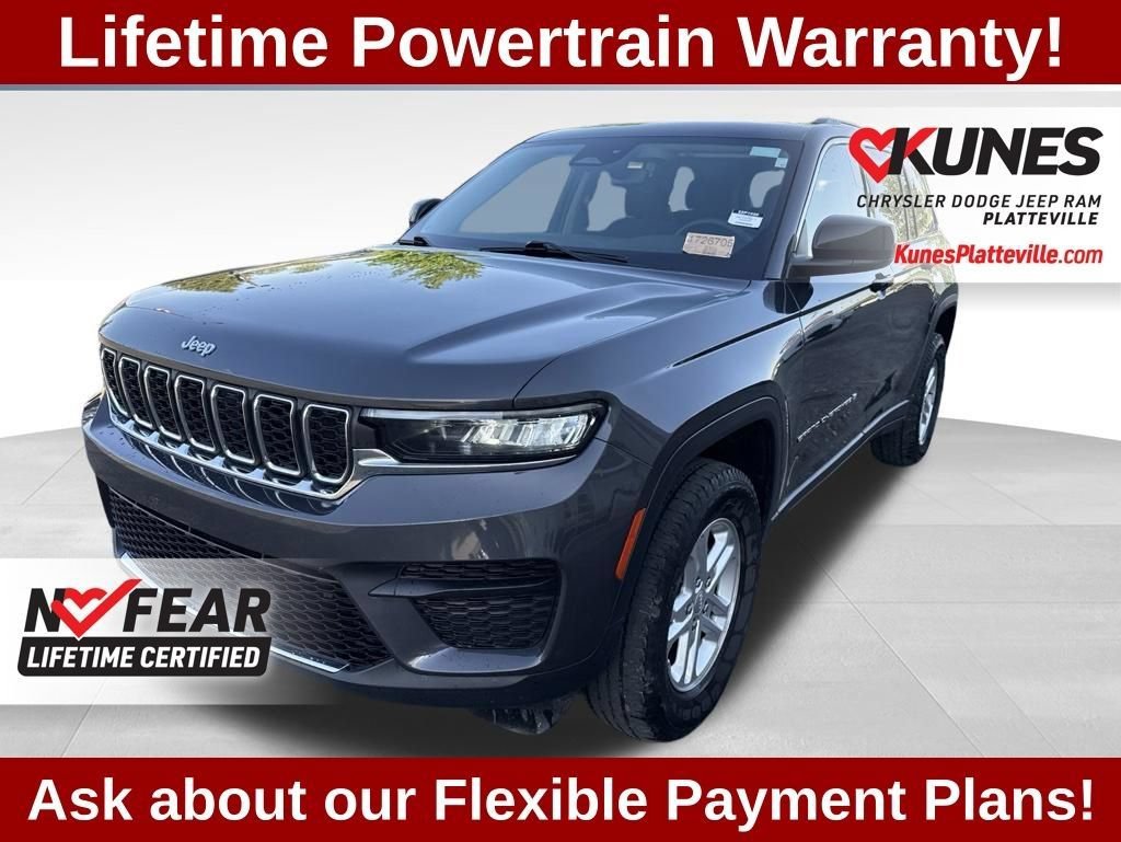 Used 2023 Jeep Grand Cherokee Laredo AWD/4WD image 8