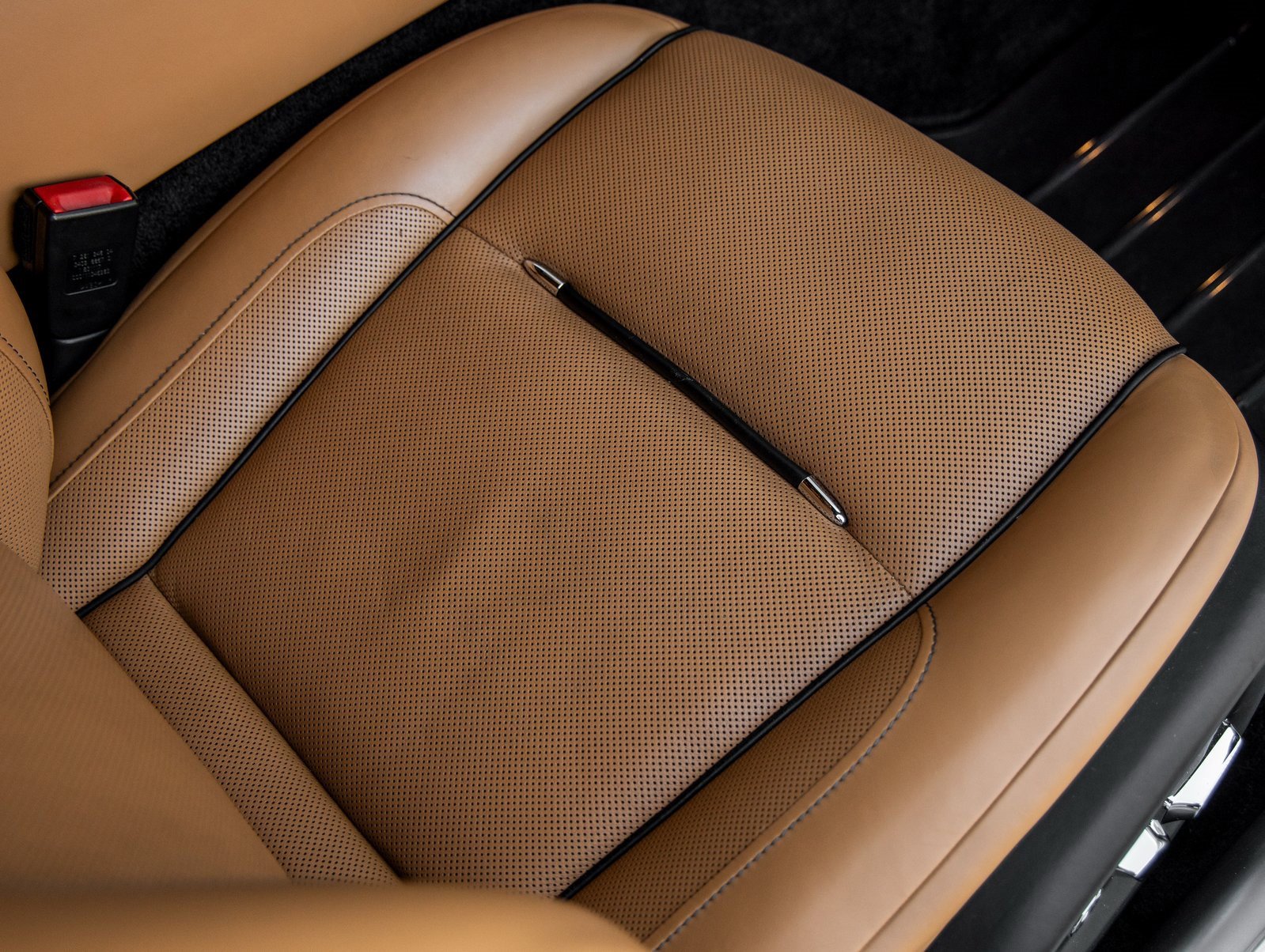 Used 2017 Rolls-Royce Wraith image 43