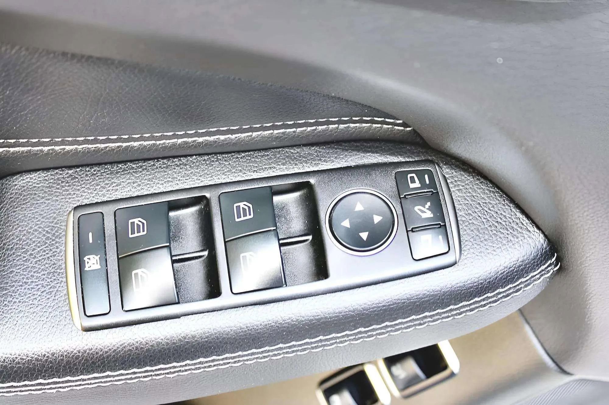 Used 2019 Mercedes-Benz GLS 450 4MATIC image 14