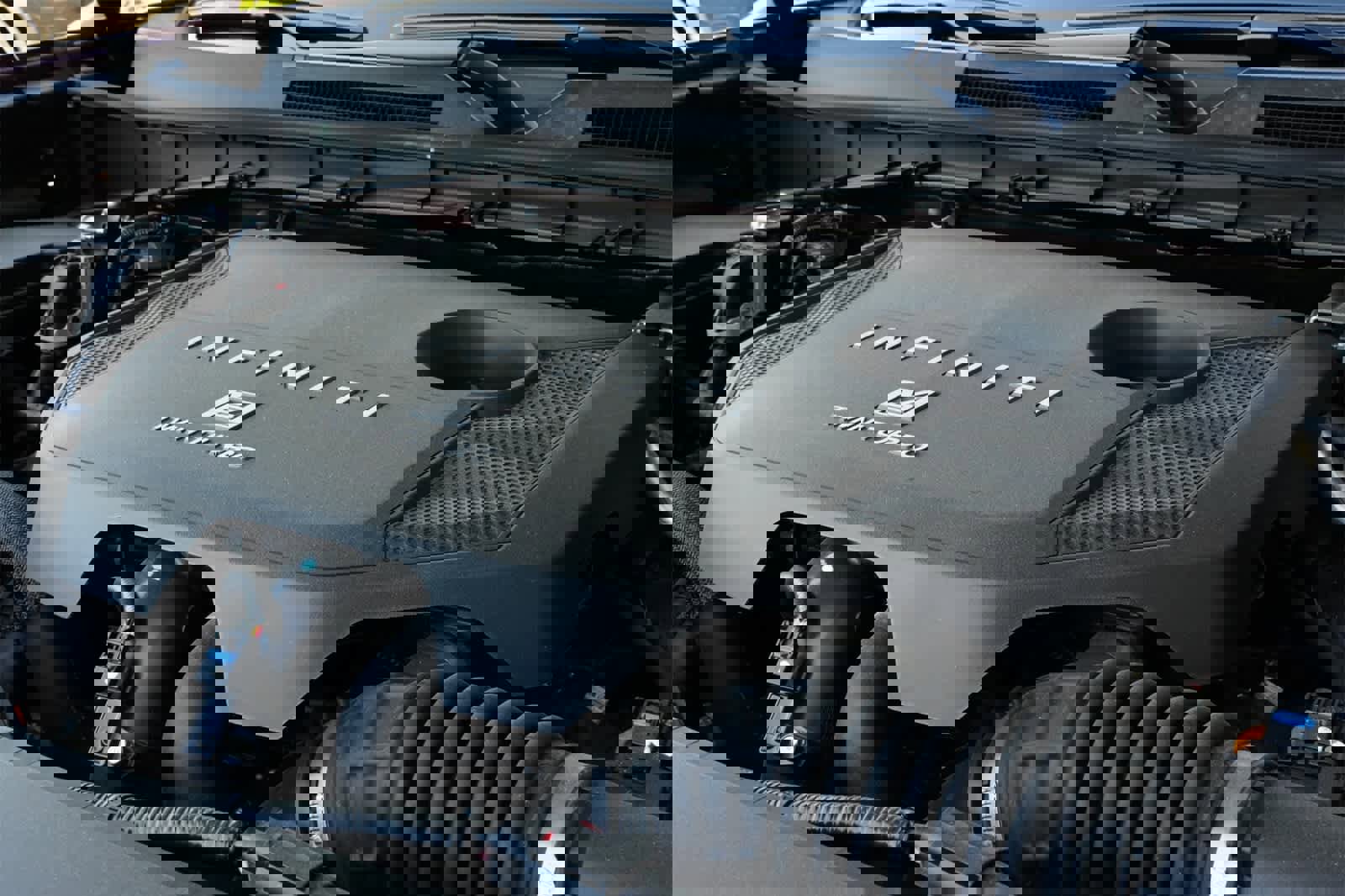 New 2025 INFINITI QX80 Sensory image 26