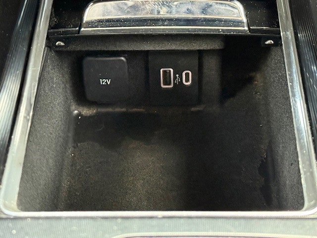 Used 2022 Lincoln Corsair AWD w/ Premium Package image 30