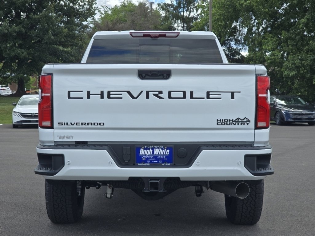 New 2026 Chevrolet Silverado 2500 High Country w/ High Country Premium Package AWD/4WD image 13