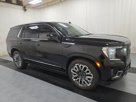 Used 2023 GMC Yukon Denali Ultimate AWD/4WD image 1