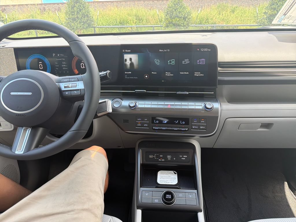 New 2026 Hyundai Kona SEL Premium FWD image 23