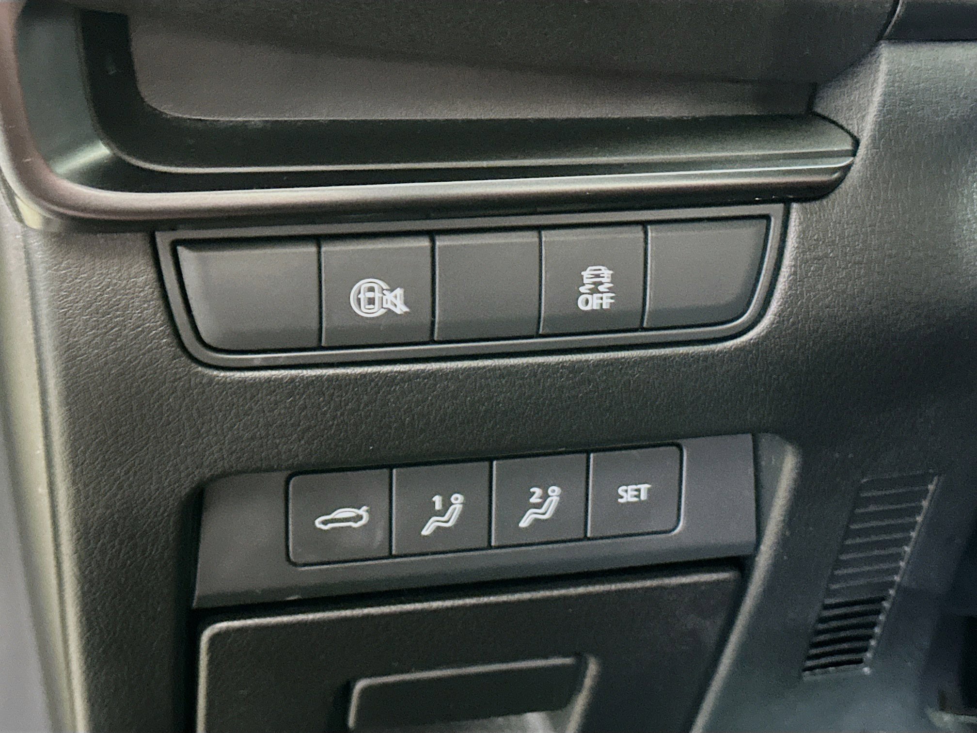 Used 2024 MAZDA MAZDA3 s image 16